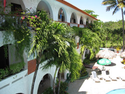 Hotel & Amenities
